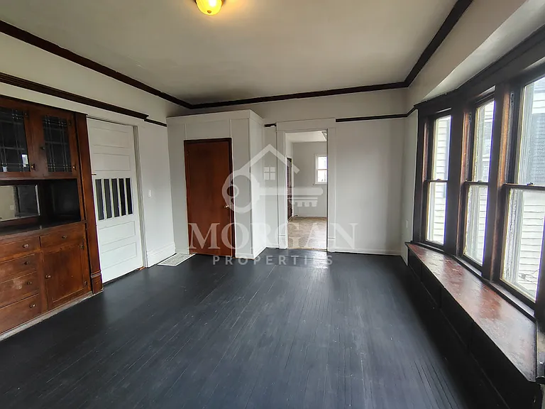 902 S Anderson St — Photo 7
