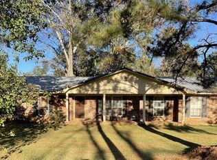 365 River St E, Coffeeville, AL 36524