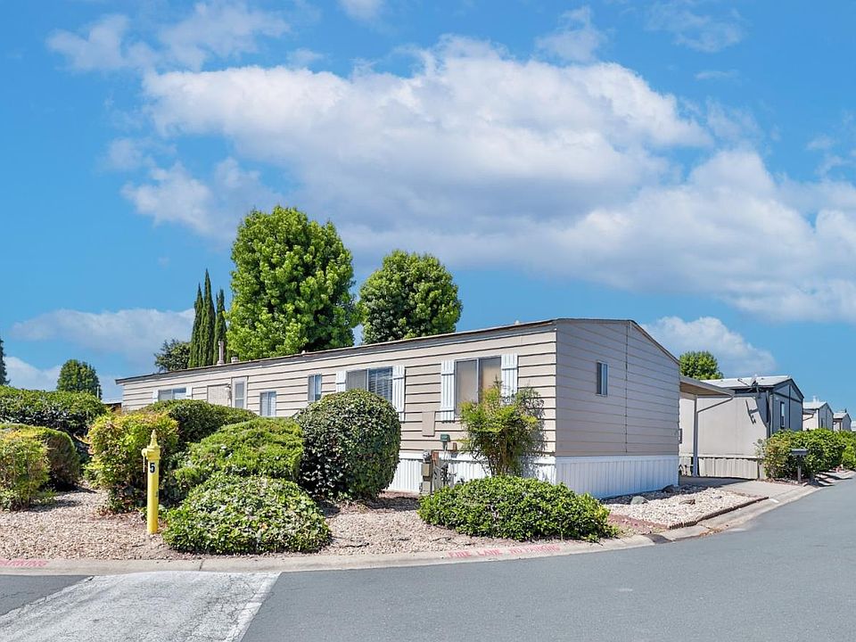 1st image of 19690 N Highway 99 Unit 113