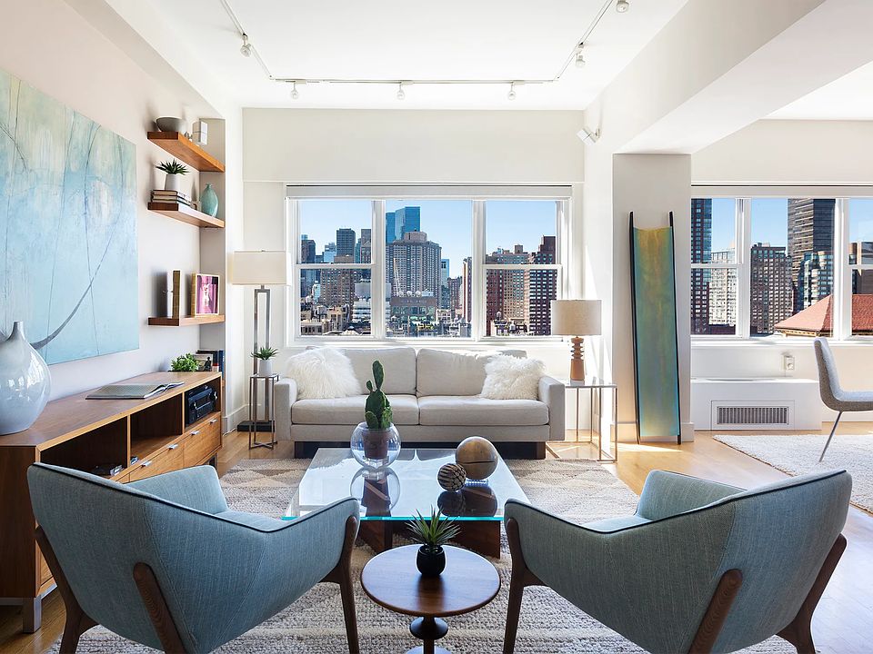 1st image of 15 W 72nd St APT 23R