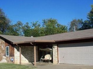 1811 E 13th St, Russellville, AR 72802