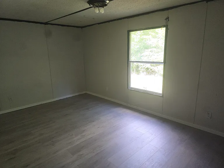 430 Daymon Cir — Photo 3