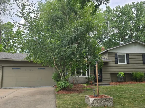 2429 Ronald Ave, White Bear Lake, MN 55110
