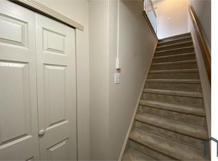 1716 Ralston Dr #B, Mount Laurel, NJ 08054