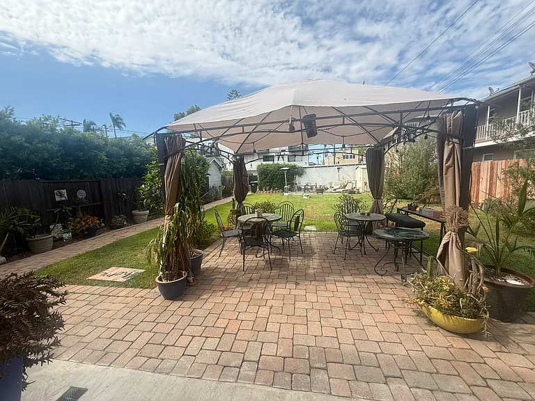 1817 E 3rd St #1819 — Photo 31
