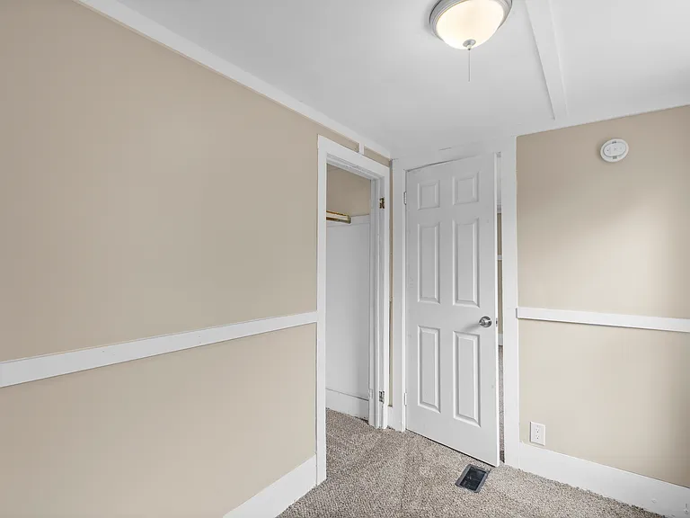 113 Barlow St #2 — Photo 8