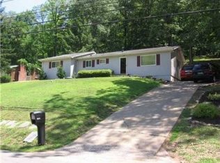 5308 Doc Bailey Rd, Cross Lanes, WV 25313