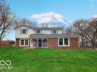 1616 Secretariat Ln, Indianapolis, IN
