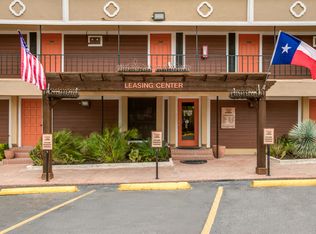 288 Peavy Rd, Dallas, TX 75228