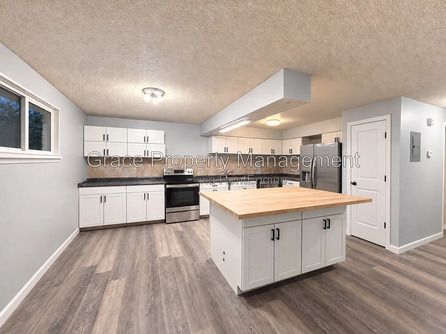 2 bed, 1.0 bath, 1000 sqft, $2,200 — Photo 3