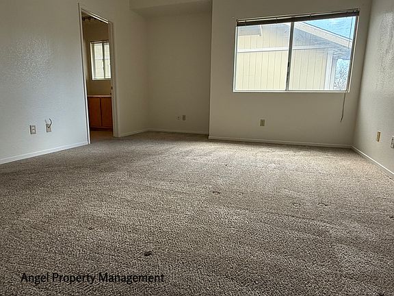 5th image of 7219 Kallie Kay Ln #1