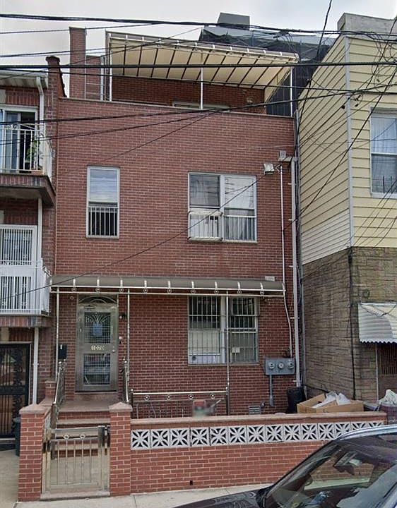1st image of 1070 62nd St