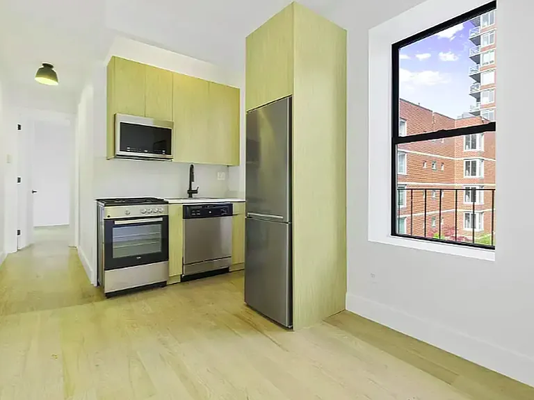 260 W 16th St #4B — Photo 1
