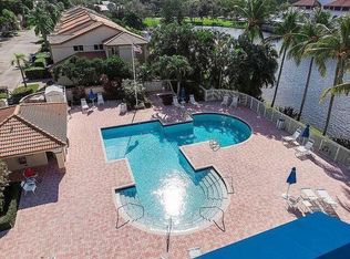 6829 Via Regina, Boca Raton, FL 33433