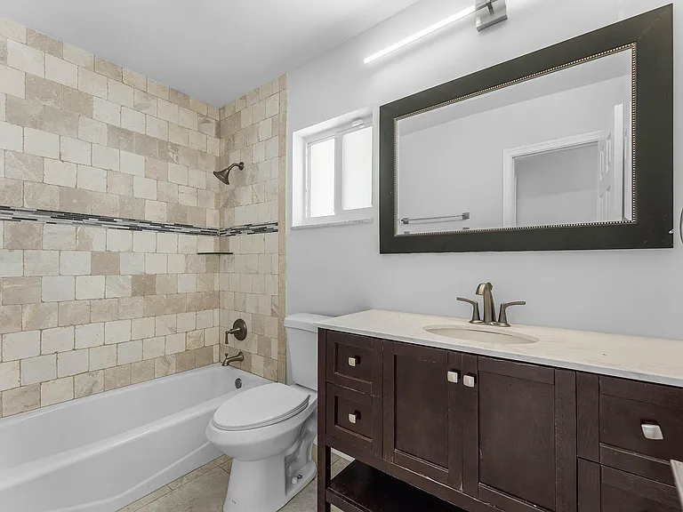 1525 SE 6th St — Photo 24