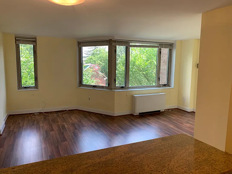 2800 Wisconsin Ave NW #410 — Photo 4