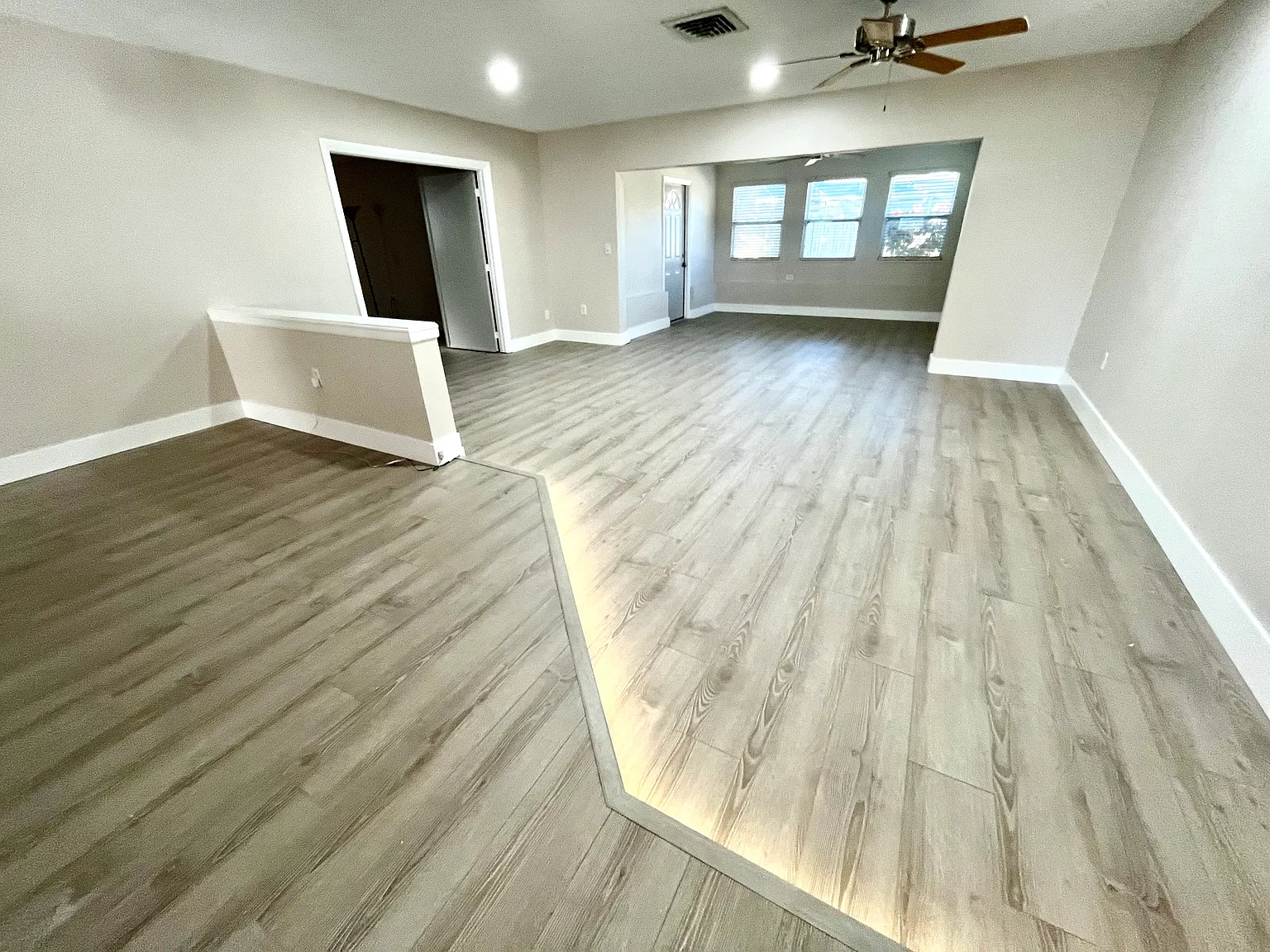Wicks Dr, Palm Harbor — Photo 3