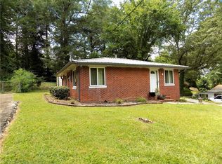 16 Washington Dr SE, Rome, GA 30161