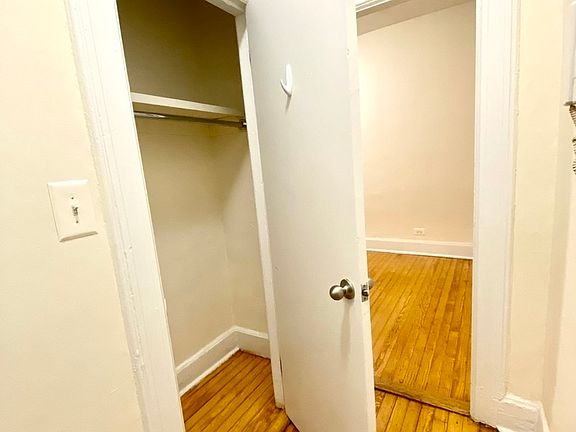 4th image of 504 E 79th St APT 1B
