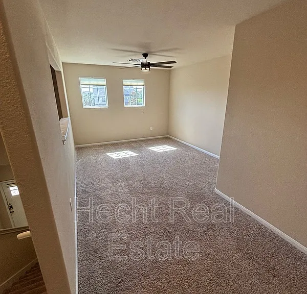 9209 Sawyer Fay Ln — Photo 15