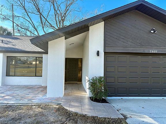 5th image of 2469 Anchor Ave