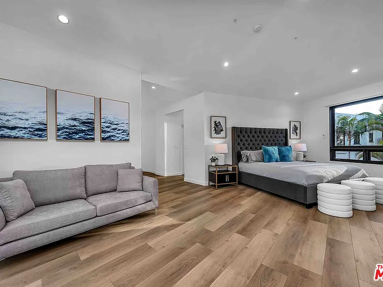 350 Bellino Dr — Photo 10