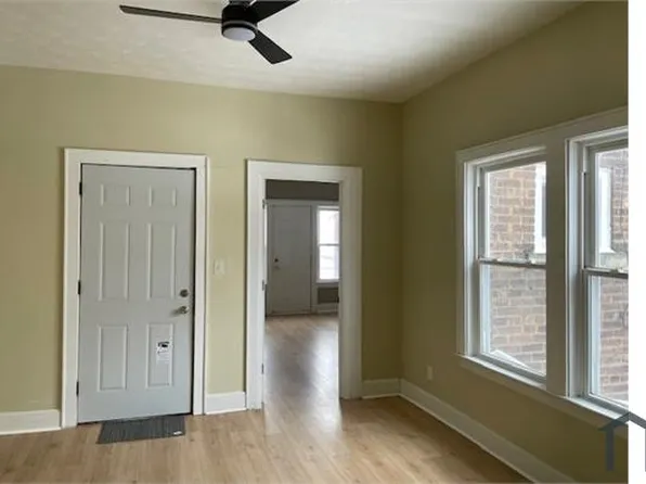 957 E 143rd St #2, Cleveland, OH 44110