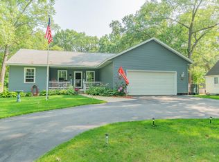 1423 Yarmouth Ave, Norton Shores, MI