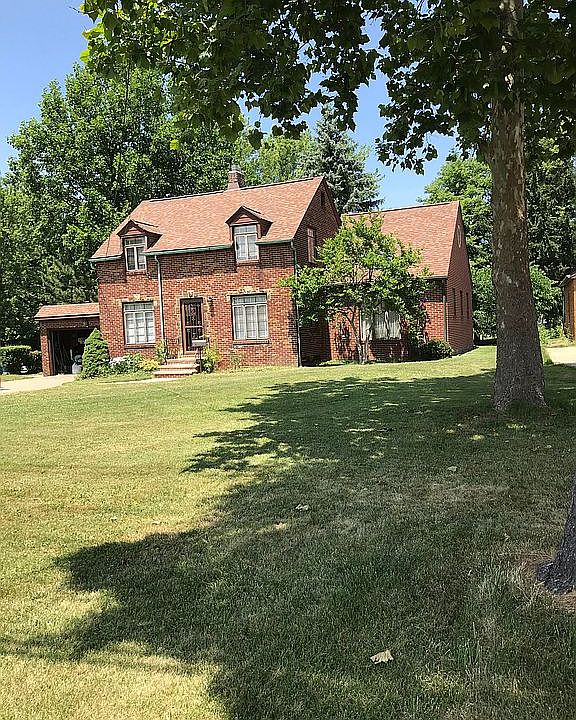 Beautiful brick, street view