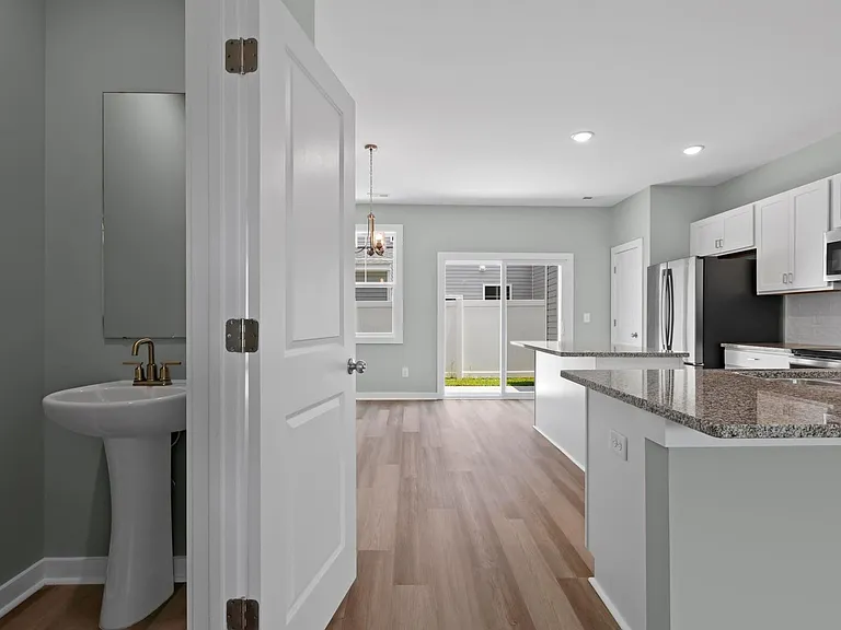 320 Starfish Ln — Photo 10