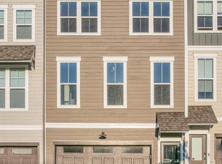 1657 Aspen Poplar Rd, Dumfries, VA 22026