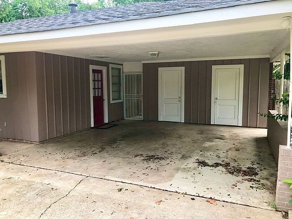 3rd image of 2402 Ashland Ave