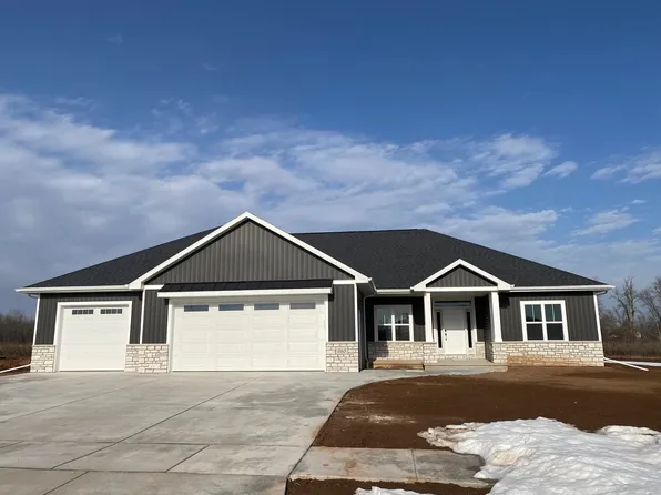 1163 Applewood Dr, De Pere, WI 54115