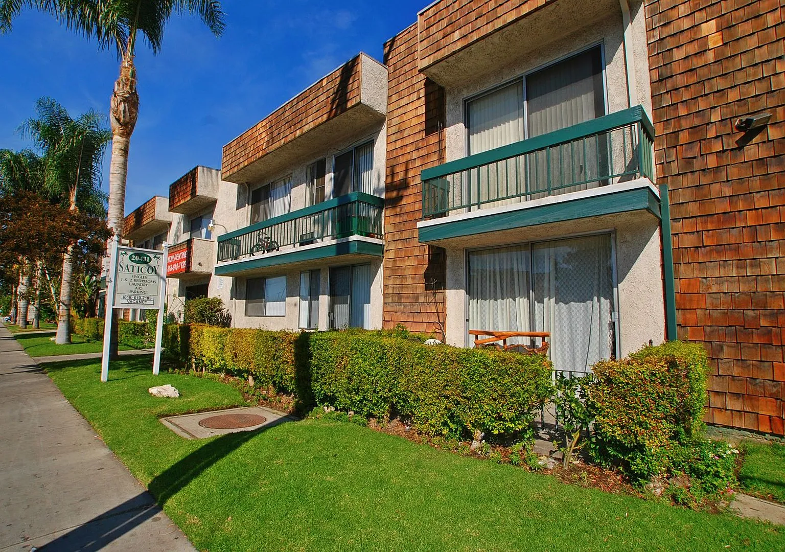 Saticoy Apartments...Nice comfortable living...Near Pierce College! CALL NOW! — Photo 3