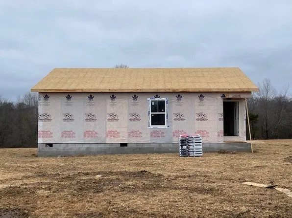 174 Pleasant Ln, Estill Springs, TN 37330