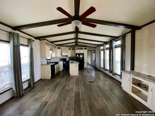 13009 annette, ANGLETON, TX 77515