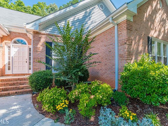 5th image of 1455 Holly Lake Cir