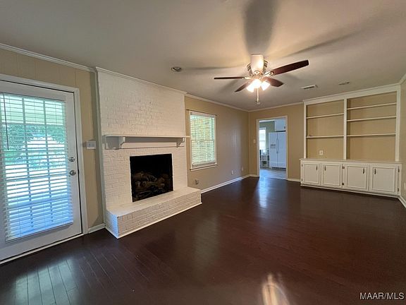 3rd image of 308 Navajo Dr
