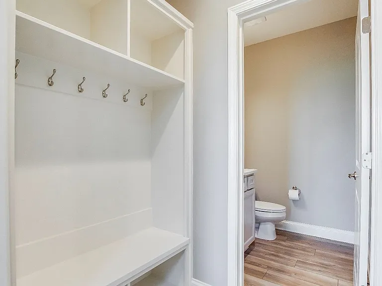206 Belden Trl — Photo 12