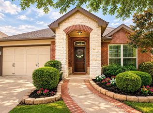18315 W Williams Bend Dr, Cypress, TX 77433