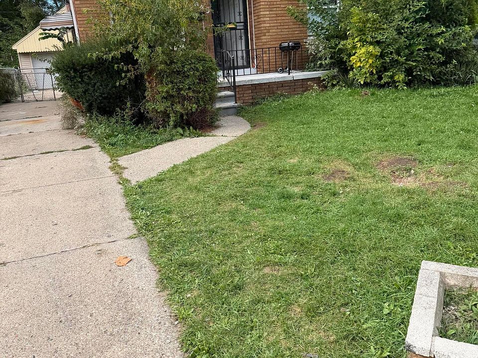 1st image of 12645 Duchess St