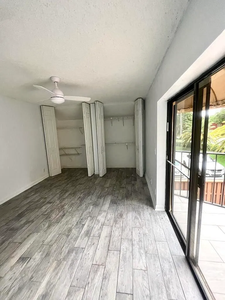 3 bed, 3.0 bath, 1364 sqft, $3,000 — Photo 4