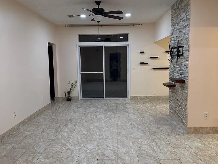 12381 Mastin Cove Rd — Photo 6