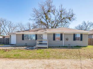 123 N Church St, Pilot Point, TX 76258