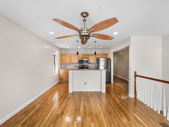 4th image of 121 Homestead St #1