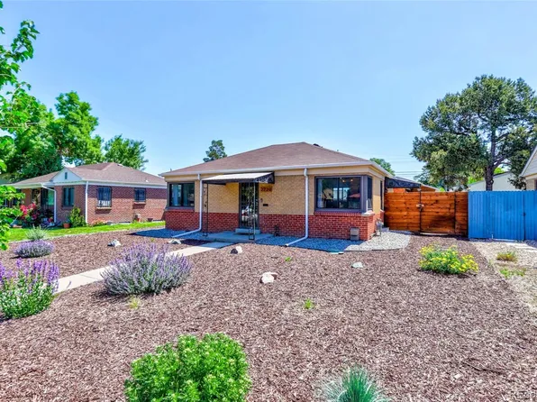 2230 Roslyn Street, Denver, CO 80207