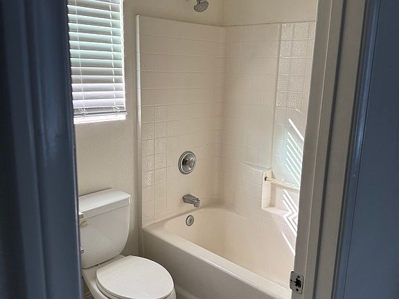3rd image of 1174 Del Mar Ave #4