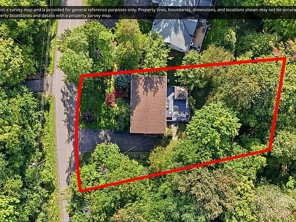 3rd image of 165 Rockway