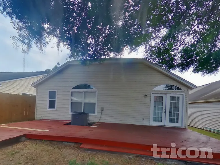 1163 Homard Blvd E — Photo 13