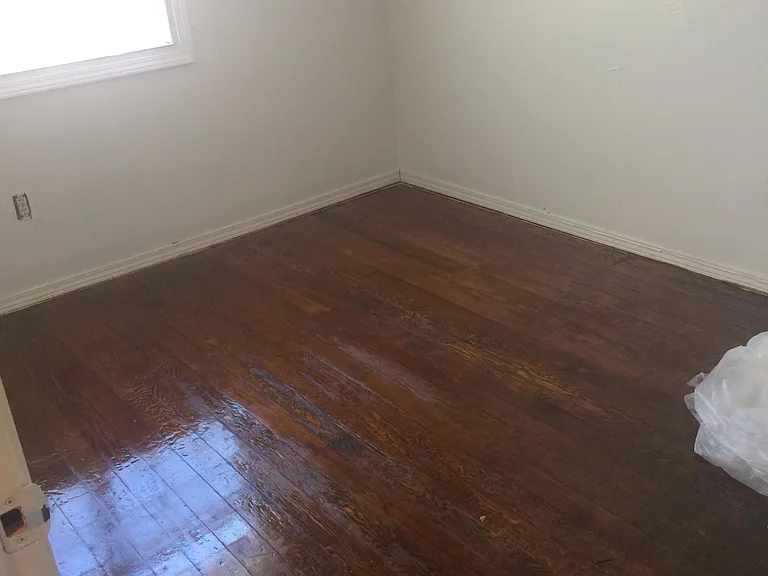 22 N Lakewood Ave — Photo 5